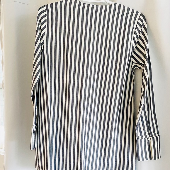 Maternity Blouse - Picture 3 of 3